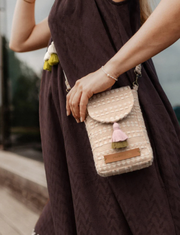 Mara Mea Phone bag