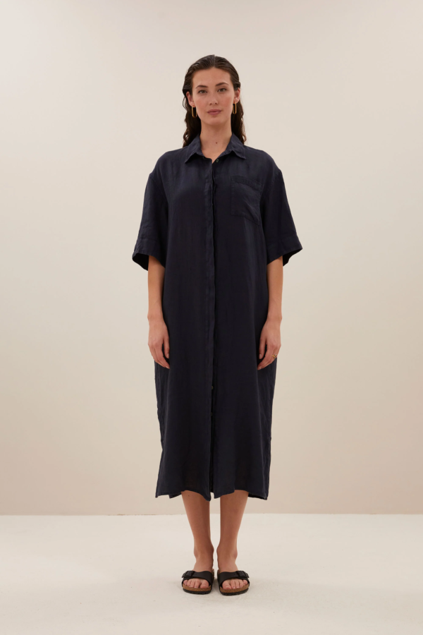 By bar Leinenkleid
